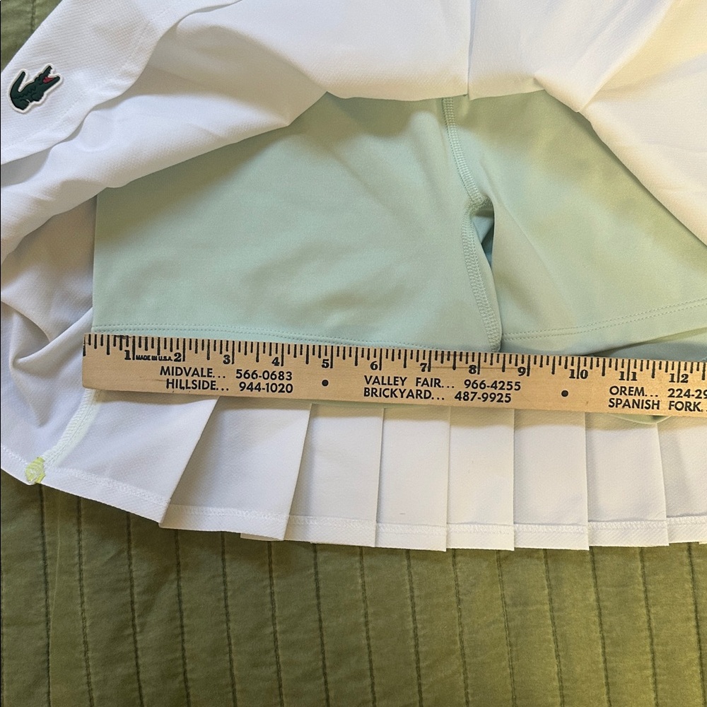 Lacoste Women's White Tennis Skirt - Picture 8 of 8